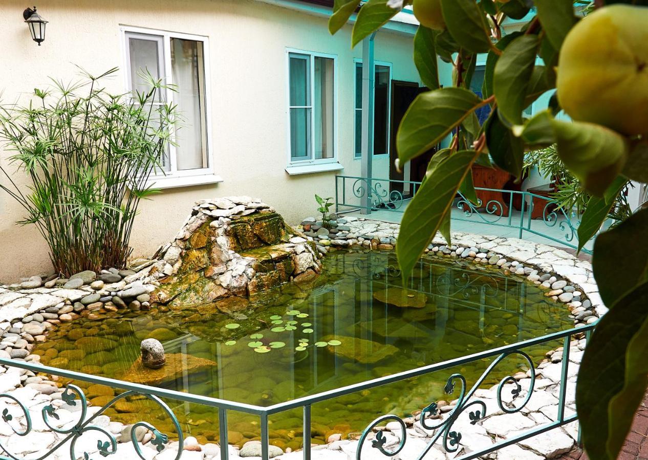 Marco Club Hotel Gagra Exterior photo