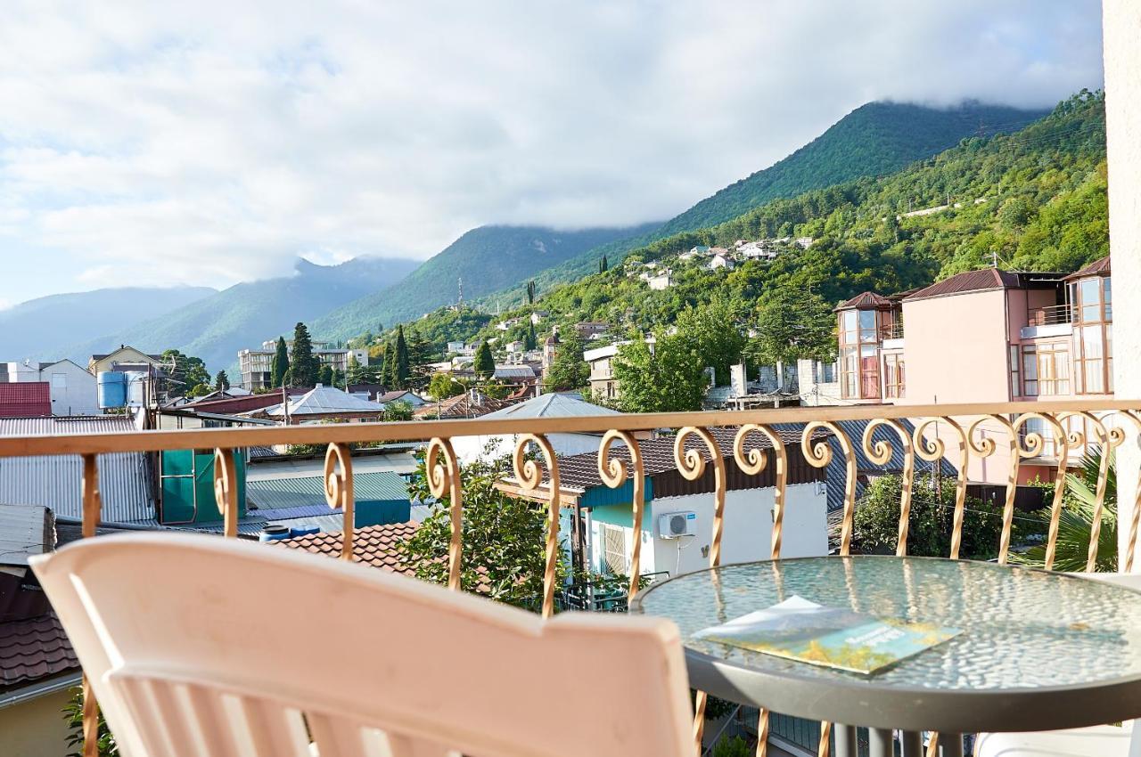 Marco Club Hotel Gagra Exterior photo