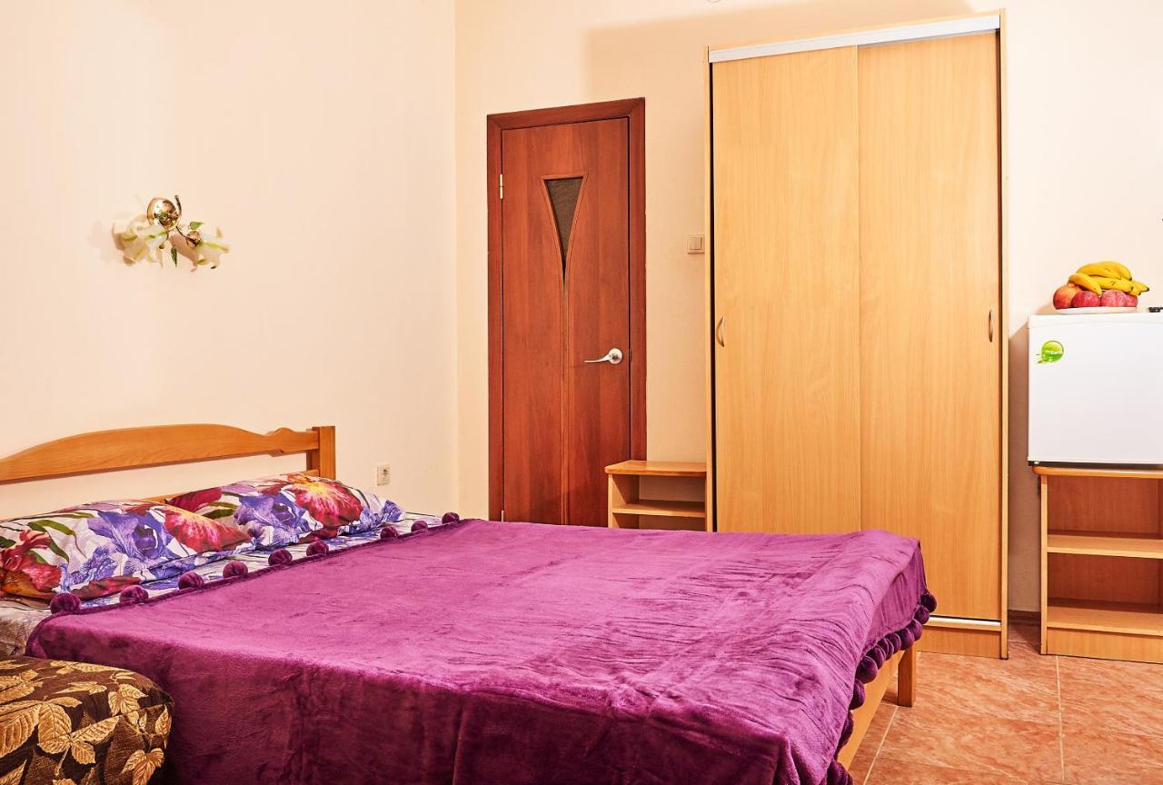 Marco Club Hotel Gagra Exterior photo